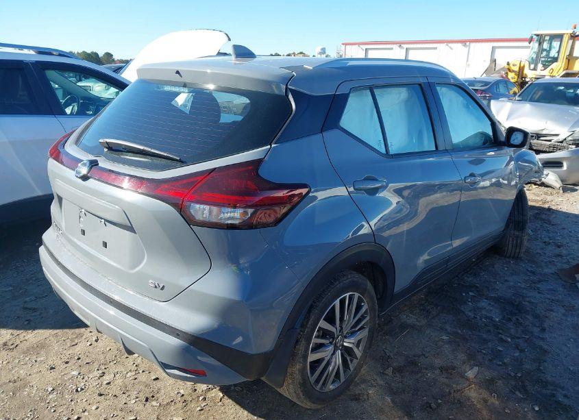 Photo 4 of 2021 Nissan Kicks SV (VIN 3N1CP5CV3ML513591)