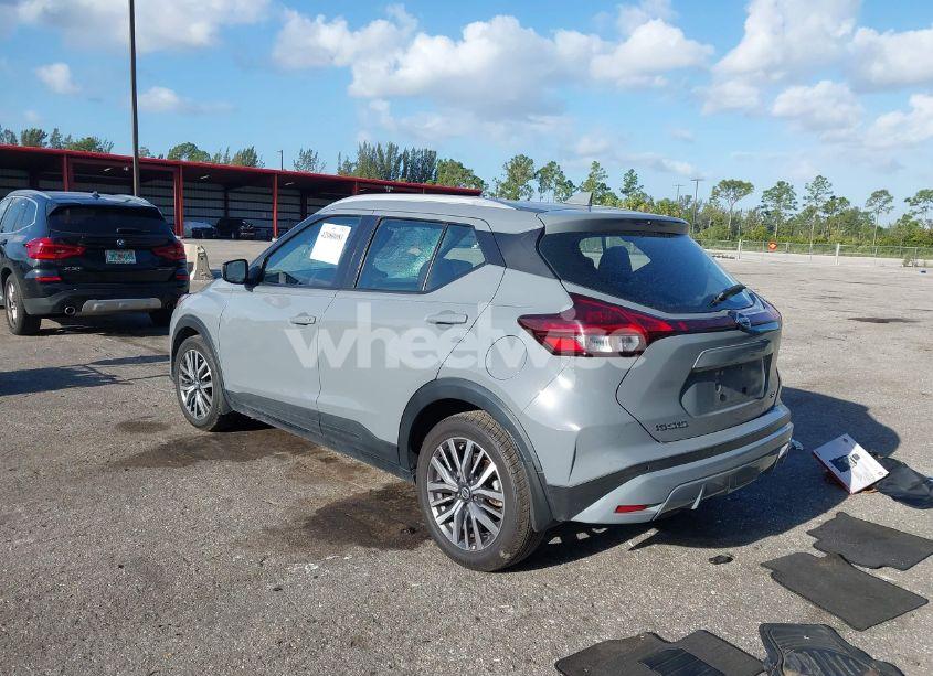Photo 3 of 2021 Nissan Kicks SV XTRONIC CVT (VIN 3N1CP5CV3ML515440)