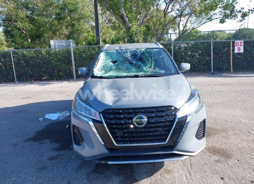 Photo 6 of 2021 Nissan Kicks SV XTRONIC CVT (VIN 3N1CP5CV3ML515440)