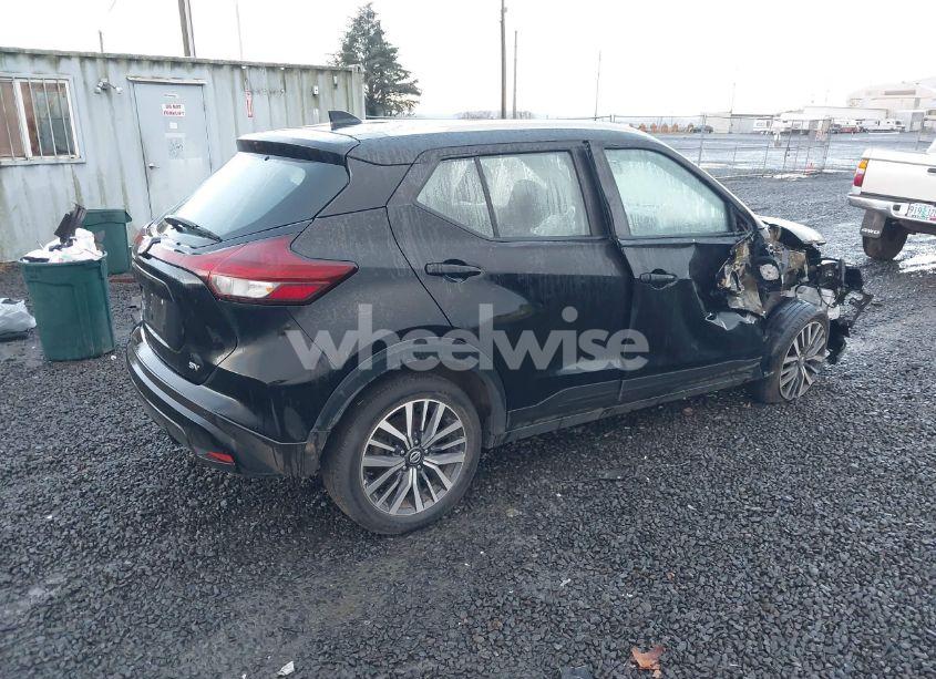 Photo 4 of 2021 Nissan Kicks SV (VIN 3N1CP5CV3ML531685)