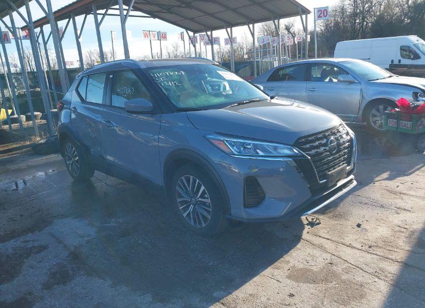 2021 Nissan Kicks SV (VIN 3N1CP5CV3ML552276) main photo