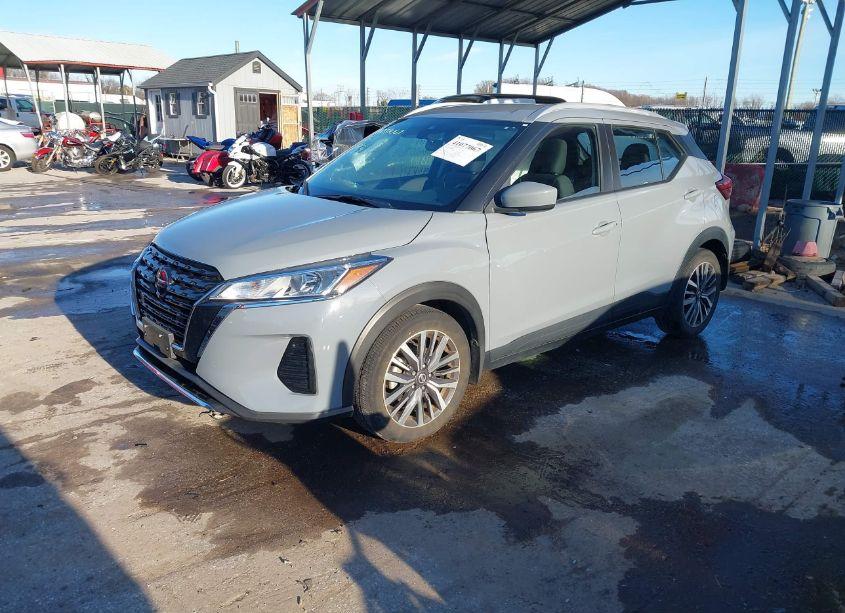 Photo 2 of 2021 Nissan Kicks SV (VIN 3N1CP5CV3ML552276)