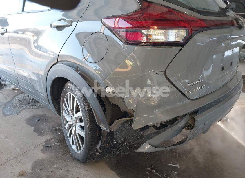 Photo 6 of 2022 Nissan Kicks SV XTRONIC CVT (VIN 3N1CP5CV3NL477886)