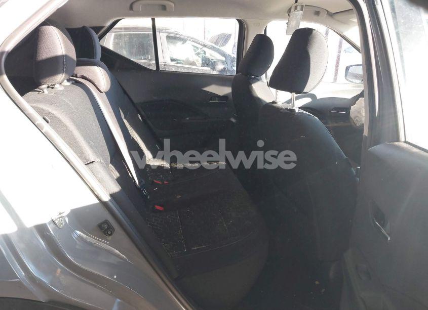 Photo 8 of 2022 Nissan Kicks SV XTRONIC CVT (VIN 3N1CP5CV3NL477886)