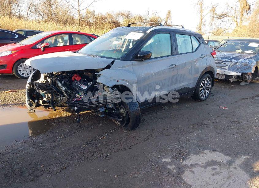 Photo 2 of 2023 Nissan Kicks SV XTRONIC CVT (VIN 3N1CP5CV3PL523767)