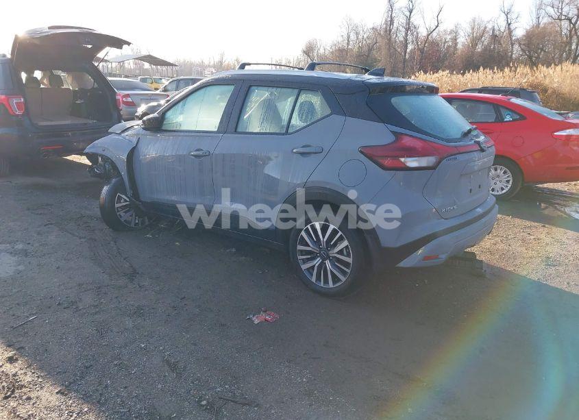 Photo 3 of 2023 Nissan Kicks SV XTRONIC CVT (VIN 3N1CP5CV3PL523767)