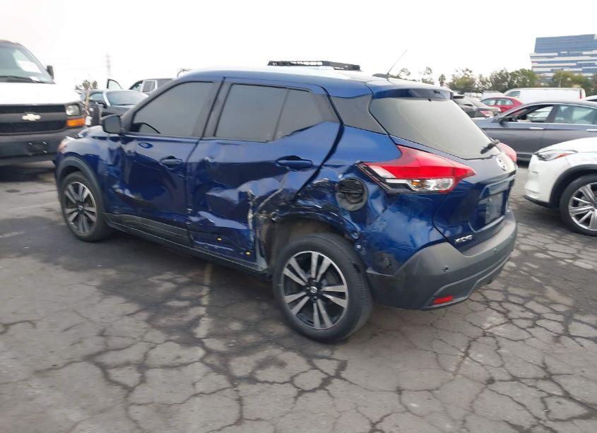 Photo 3 of 2020 Nissan Kicks SV XTRONIC CVT (VIN 3N1CP5CV4LL499750)