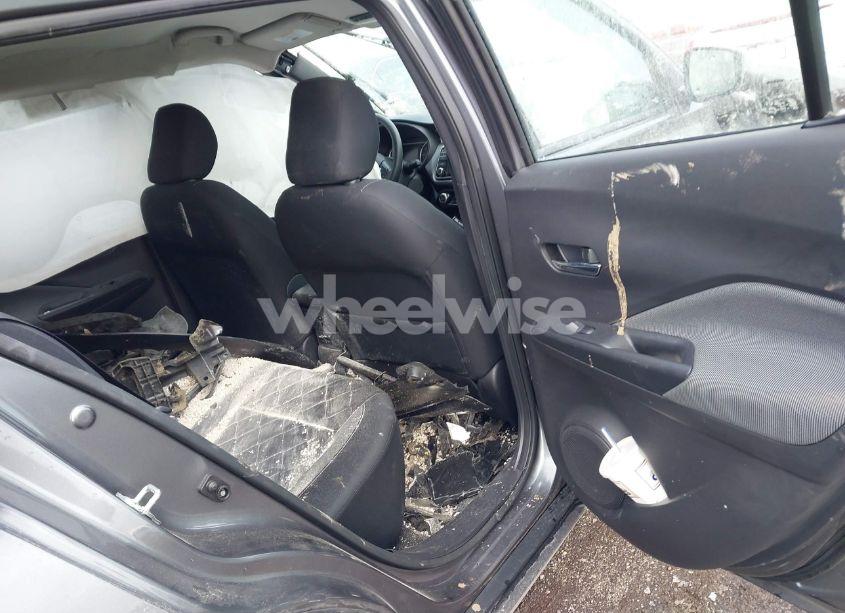 Photo 8 of 2020 Nissan Kicks SV XTRONIC CVT (VIN 3N1CP5CV4LL537249)