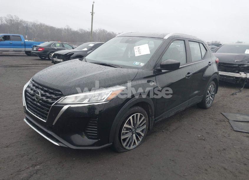 Photo 2 of 2021 Nissan Kicks SV XTRONIC CVT (VIN 3N1CP5CV4ML515026)