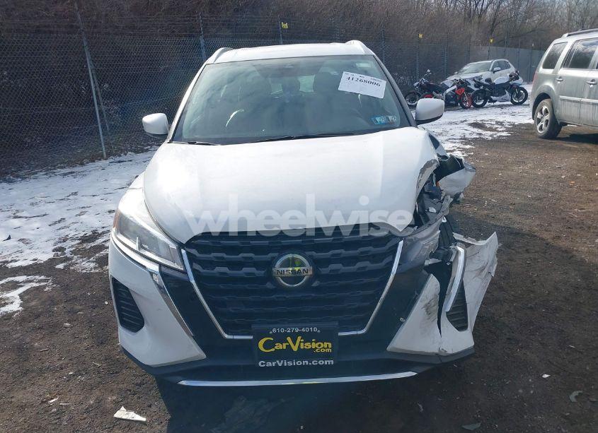 Photo 13 of 2021 Nissan Kicks SV XTRONIC CVT (VIN 3N1CP5CV4ML517584)