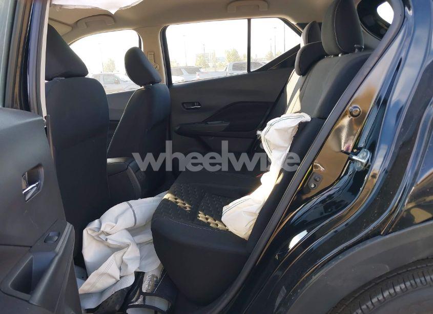 Photo 8 of 2022 Nissan Kicks SV XTRONIC CVT (VIN 3N1CP5CV4NL483051)