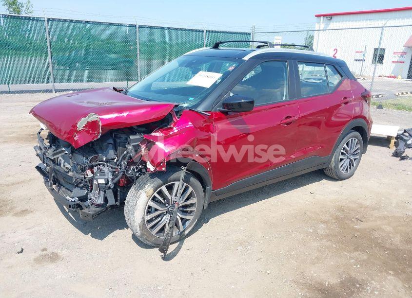 Photo 2 of 2022 Nissan Kicks SV XTRONIC CVT (VIN 3N1CP5CV4NL518154)