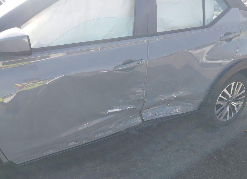 Photo 6 of 2023 Nissan Kicks SV XTRONIC CVT (VIN 3N1CP5CV4PL543719)