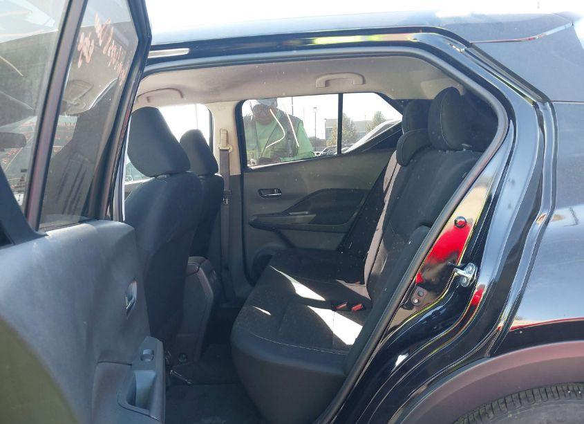 Photo 8 of 2024 Nissan Kicks SV XTRONIC CVT (VIN 3N1CP5CV4RL476543)