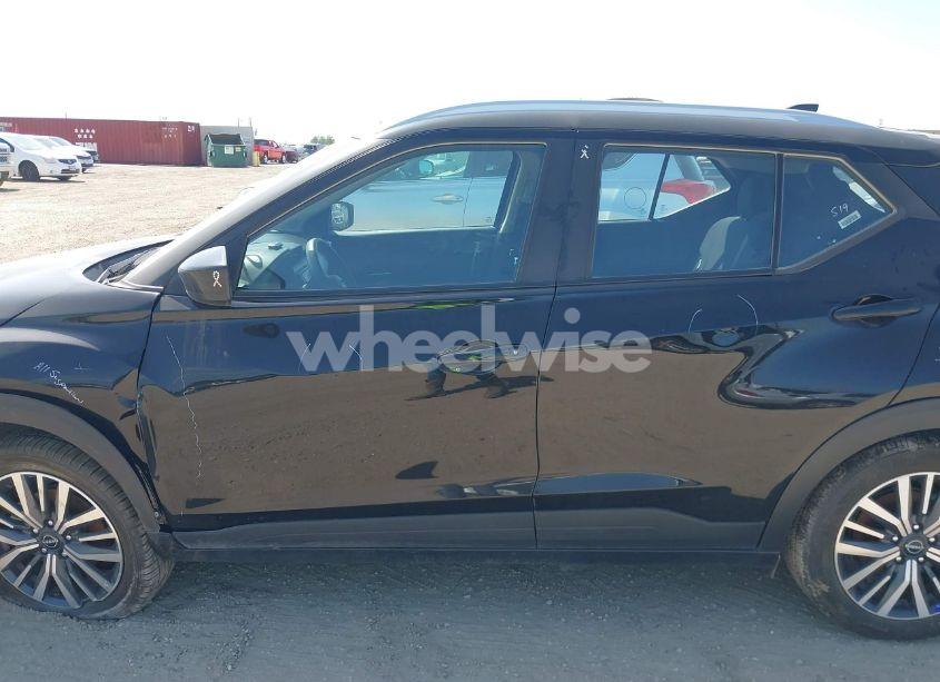 Photo 14 of 2024 Nissan Kicks SV XTRONIC CVT (VIN 3N1CP5CV4RL491057)