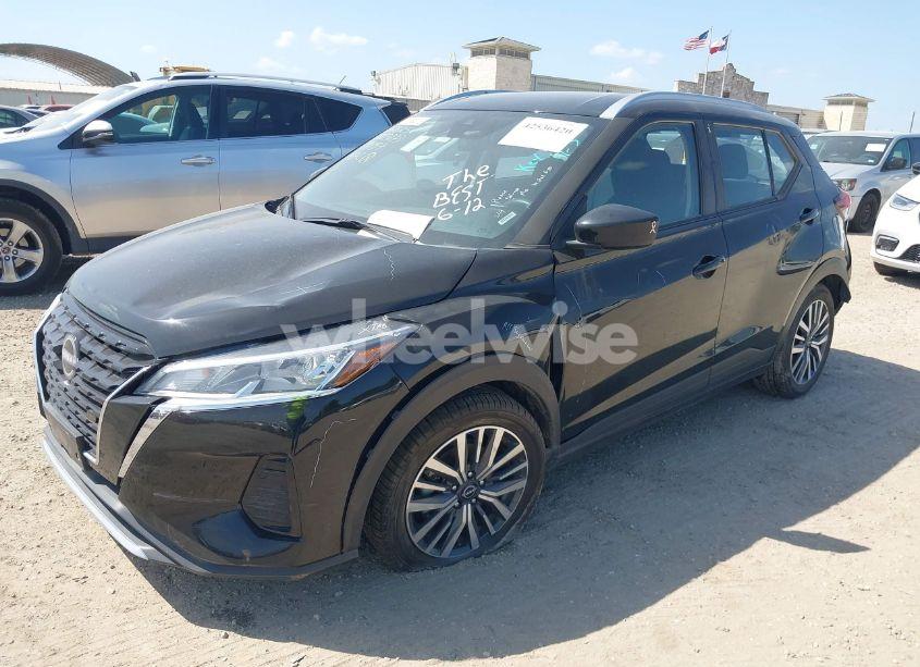 Photo 2 of 2024 Nissan Kicks SV XTRONIC CVT (VIN 3N1CP5CV4RL491057)
