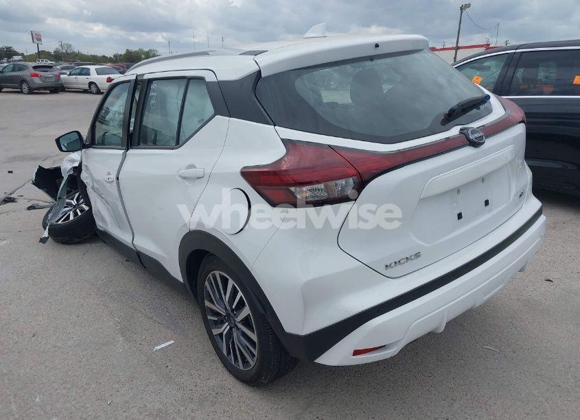 Photo 3 of 2024 Nissan Kicks SV XTRONIC CVT (VIN 3N1CP5CV4RL512764)
