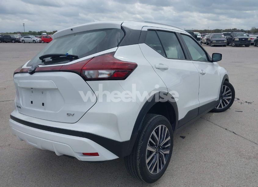 Photo 4 of 2024 Nissan Kicks SV XTRONIC CVT (VIN 3N1CP5CV4RL512764)