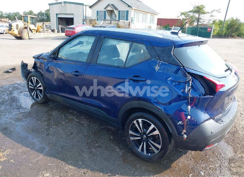 Photo 3 of 2020 Nissan Kicks SV XTRONIC CVT (VIN 3N1CP5CV5LL519519)