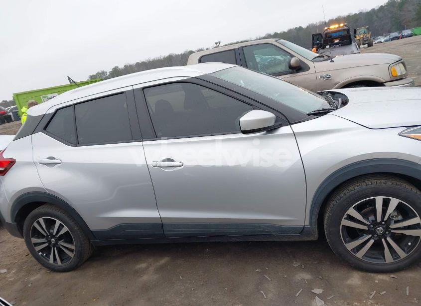 Photo 13 of 2020 Nissan Kicks SV XTRONIC CVT (VIN 3N1CP5CV5LL526941)