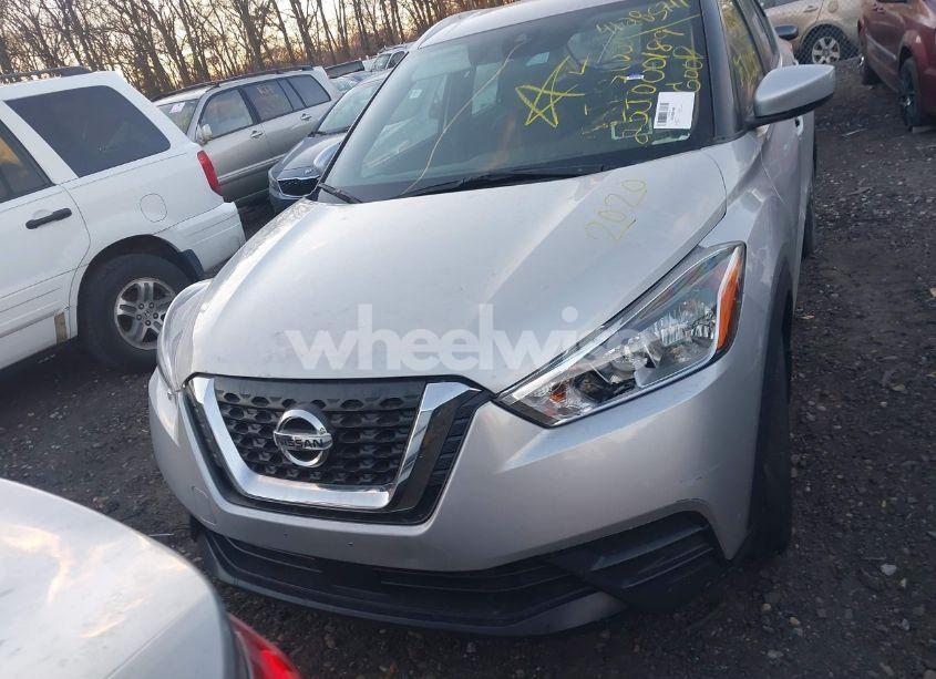 Photo 11 of 2020 Nissan Kicks SV XTRONIC CVT (VIN 3N1CP5CV5LL560006)