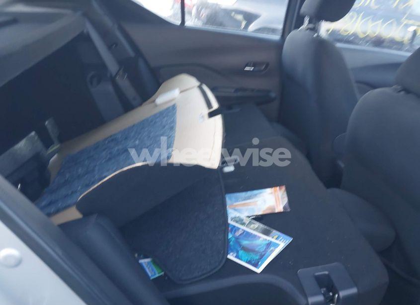 Photo 8 of 2020 Nissan Kicks SV XTRONIC CVT (VIN 3N1CP5CV5LL560006)