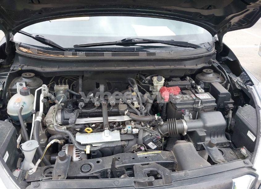 Photo 10 of 2020 Nissan Kicks SV XTRONIC CVT (VIN 3N1CP5CV5LL573791)