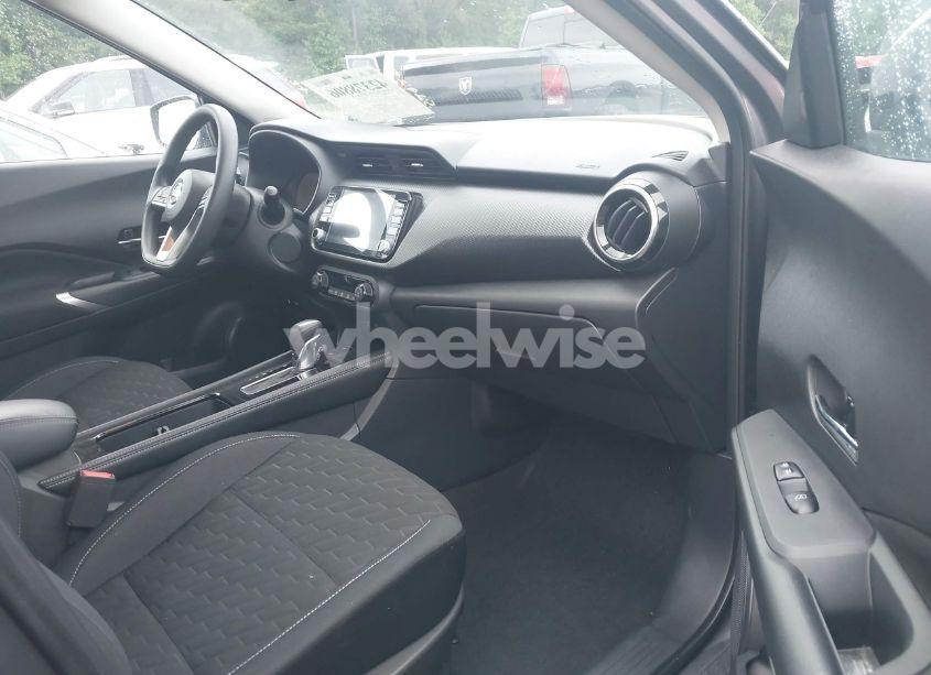 Photo 5 of 2021 Nissan Kicks SV XTRONIC CVT (VIN 3N1CP5CV5ML467665)