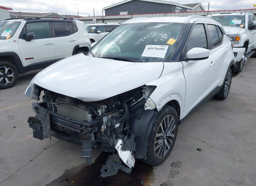 Photo 2 of 2021 Nissan Kicks SV (VIN 3N1CP5CV5ML482537)