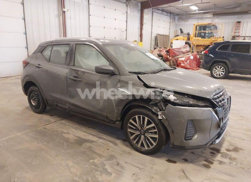 2021 Nissan Kicks SV (VIN 3N1CP5CV5ML487236) main photo