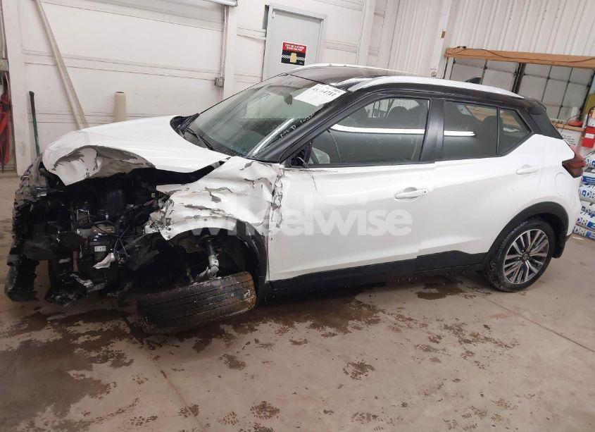 Photo 15 of 2021 Nissan Kicks SV XTRONIC CVT (VIN 3N1CP5CV5ML537388)