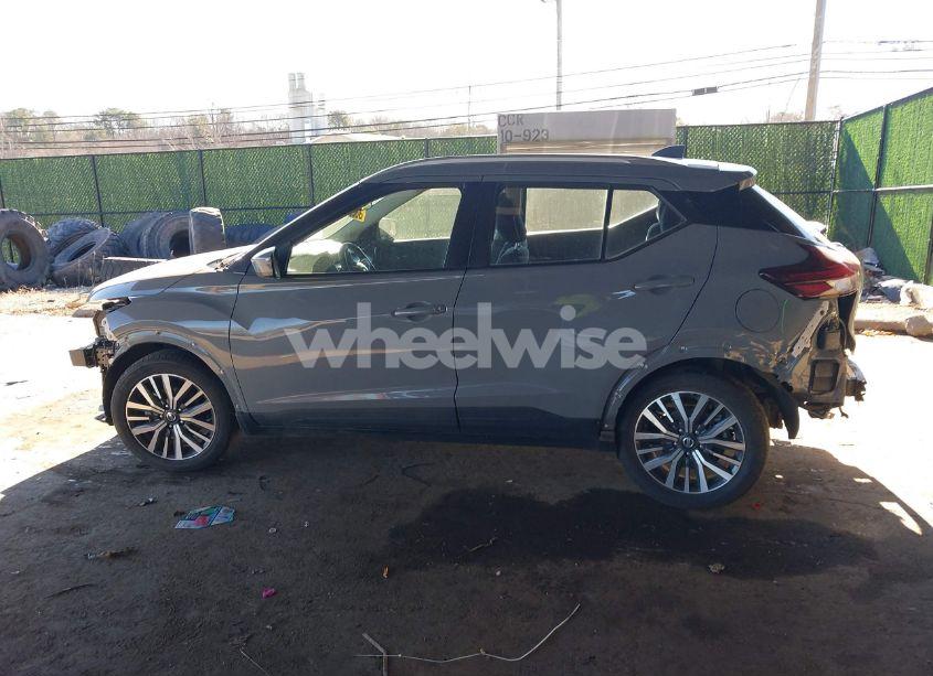 Photo 15 of 2021 Nissan Kicks SV XTRONIC CVT (VIN 3N1CP5CV5ML553333)