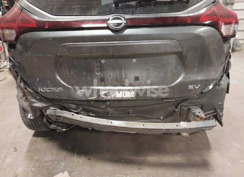 Photo 6 of 2022 Nissan Kicks SV XTRONIC CVT (VIN 3N1CP5CV5NL486055)