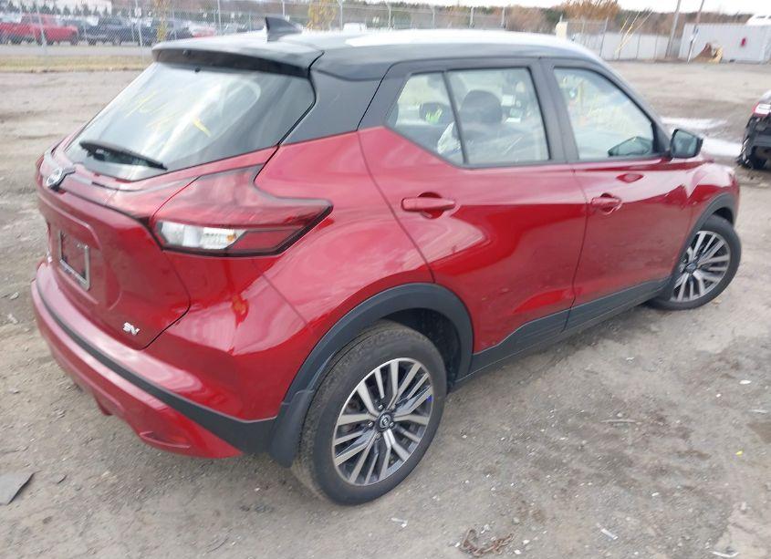 Photo 4 of 2022 Nissan Kicks SV XTRONIC CVT (VIN 3N1CP5CV5NL497346)