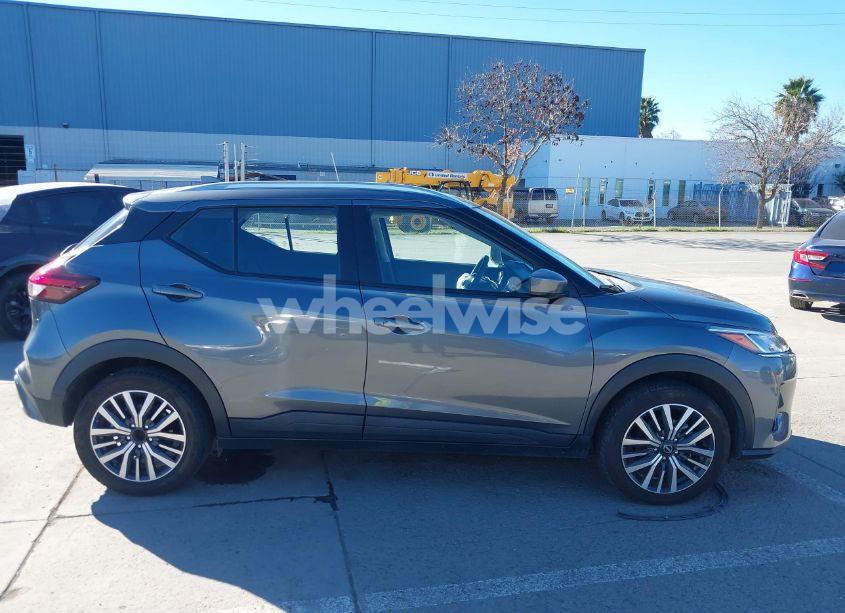 Photo 13 of 2022 Nissan Kicks SV XTRONIC CVT (VIN 3N1CP5CV5NL522035)