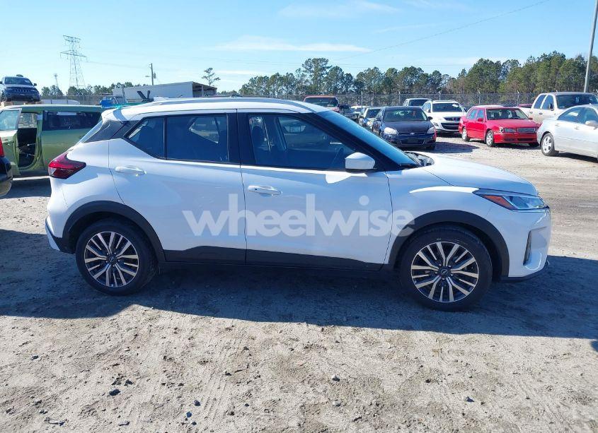Photo 12 of 2023 Nissan Kicks SV XTRONIC CVT (VIN 3N1CP5CV5PL478234)