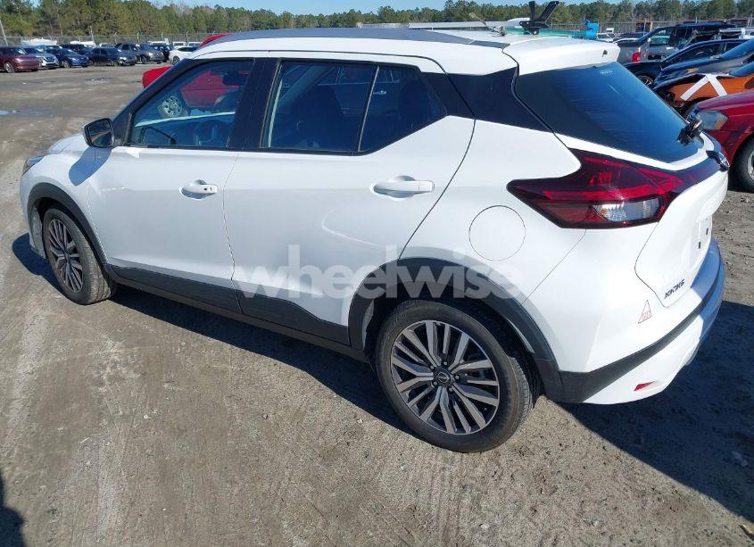 Photo 3 of 2023 Nissan Kicks SV XTRONIC CVT (VIN 3N1CP5CV5PL478234)
