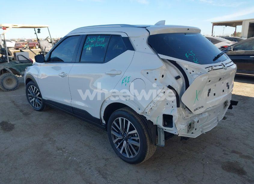 Photo 3 of 2024 Nissan Kicks SV XTRONIC CVT (VIN 3N1CP5CV5RL567806)