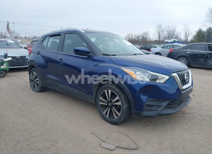 2020 Nissan Kicks SV XTRONIC CVT (VIN 3N1CP5CV6LL500932) main photo