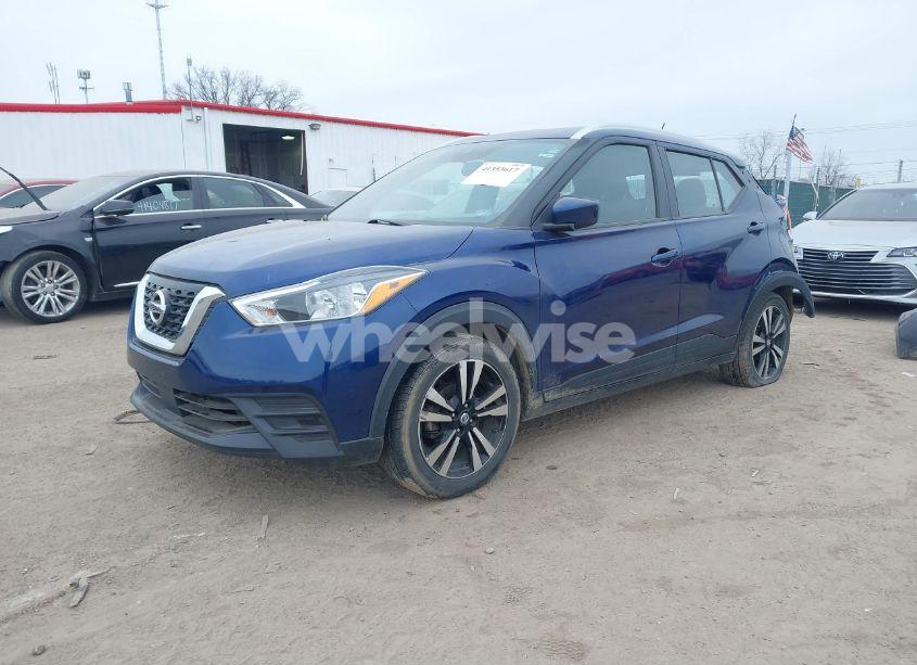Photo 2 of 2020 Nissan Kicks SV XTRONIC CVT (VIN 3N1CP5CV6LL500932)