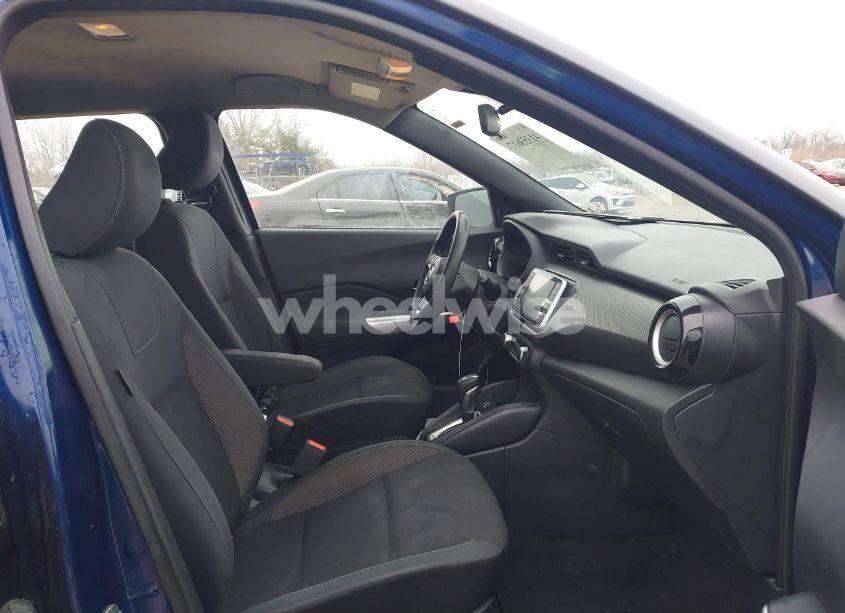 Photo 5 of 2020 Nissan Kicks SV XTRONIC CVT (VIN 3N1CP5CV6LL500932)