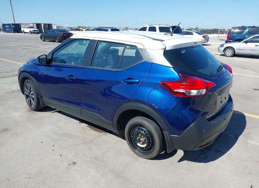 Photo 3 of 2020 Nissan Kicks SV XTRONIC CVT (VIN 3N1CP5CV6LL525359)