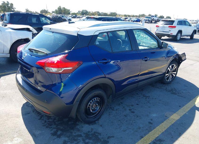 Photo 4 of 2020 Nissan Kicks SV XTRONIC CVT (VIN 3N1CP5CV6LL525359)