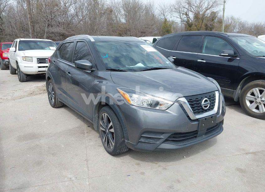 2020 Nissan Kicks SV XTRONIC CVT (VIN 3N1CP5CV6LL541397) main photo