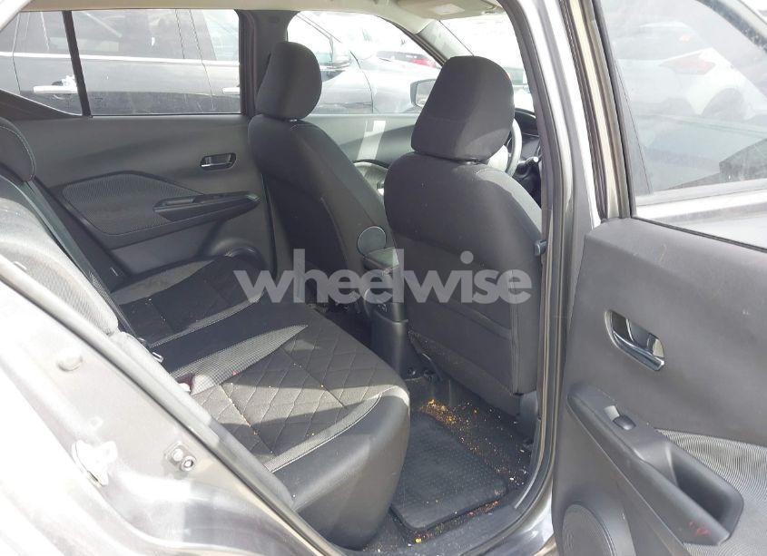 Photo 8 of 2020 Nissan Kicks SV XTRONIC CVT (VIN 3N1CP5CV6LL541397)