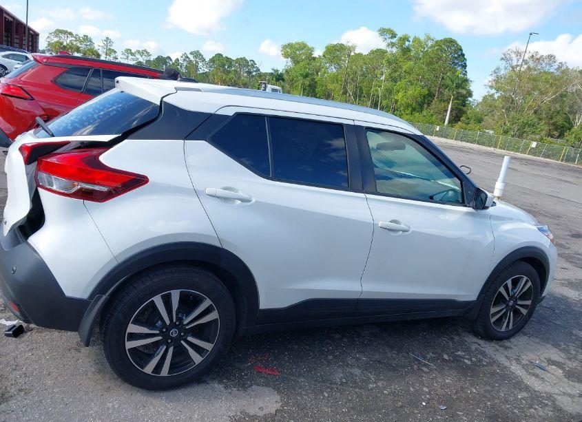 Photo 13 of 2020 Nissan Kicks SV XTRONIC CVT (VIN 3N1CP5CV6LL547555)
