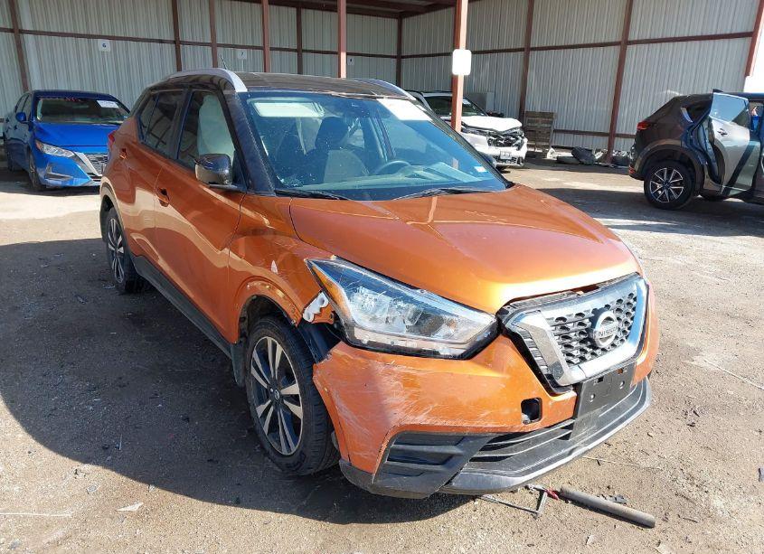Photo 6 of 2020 Nissan Kicks SV XTRONIC CVT (VIN 3N1CP5CV6LL552965)