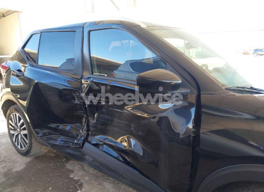 Photo 13 of 2021 Nissan Kicks SV XTRONIC CVT (VIN 3N1CP5CV6ML469067)