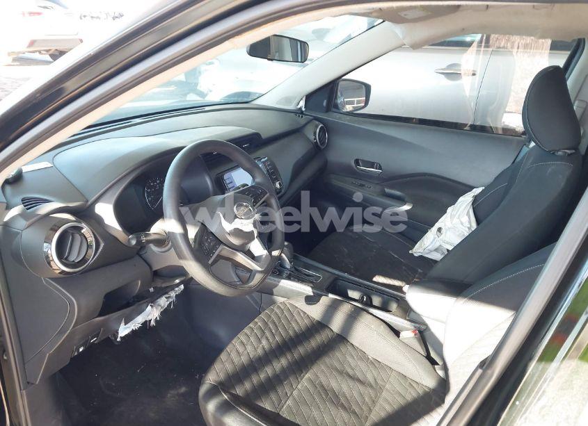 Photo 5 of 2021 Nissan Kicks SV XTRONIC CVT (VIN 3N1CP5CV6ML469067)