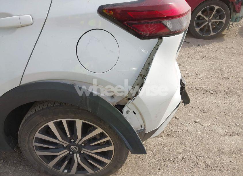 Photo 6 of 2021 Nissan Kicks SV XTRONIC CVT (VIN 3N1CP5CV6ML480697)